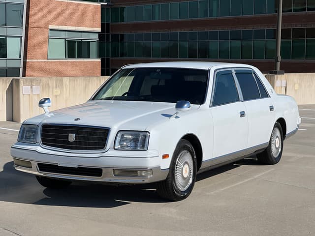 1999 Toyota Century JDM car for sale — photo 24 of 25