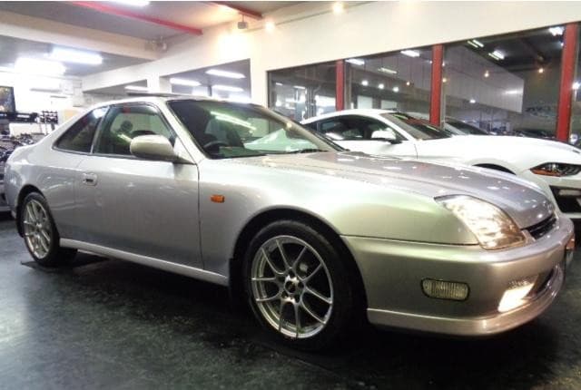 1997 Honda Prelude JDM car for sale — photo 8 of 25