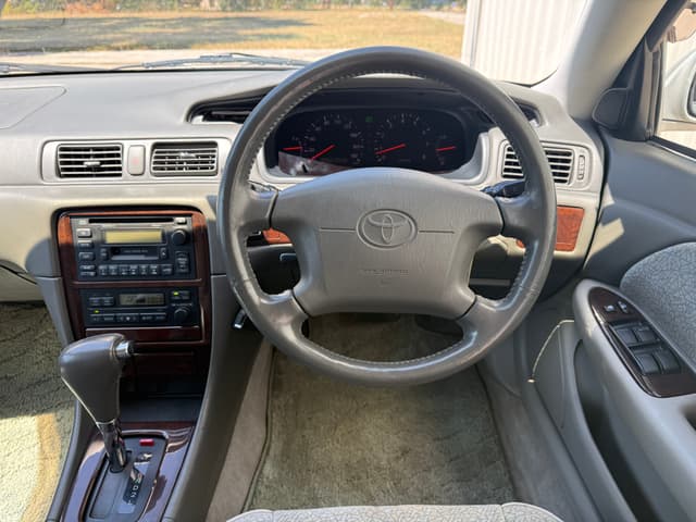 1998 Toyota Mark II JDM car for sale — photo 20 of 21