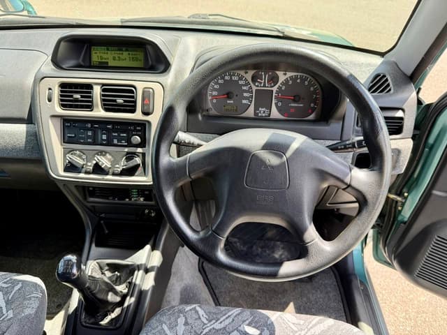 1999 Mitsubishi Pajero JDM car for sale — photo 19 of 25