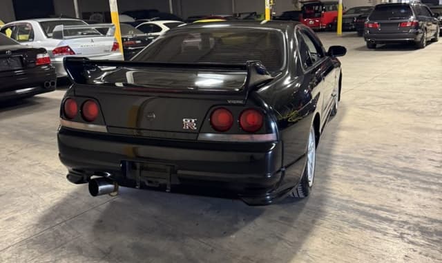1995 Nissan Skyline JDM car for sale — photo 14 of 25