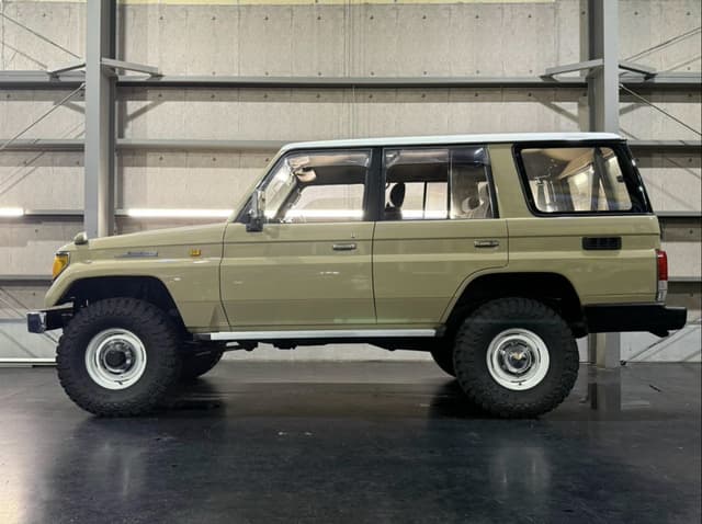 1996 Toyota Land Cruiser Prado JDM car for sale — photo 12 of 14