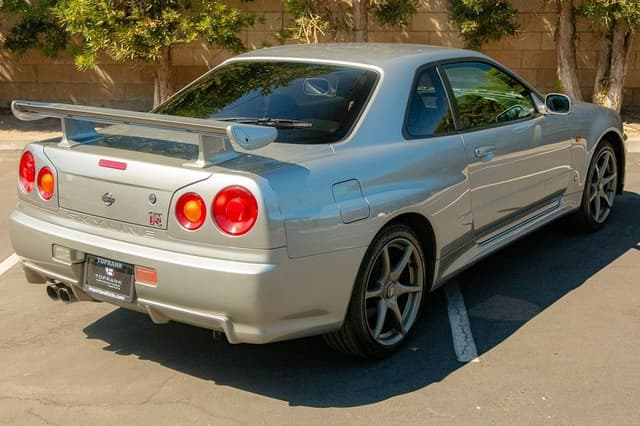 1999 Nissan Skyline JDM car for sale — photo 11 of 25