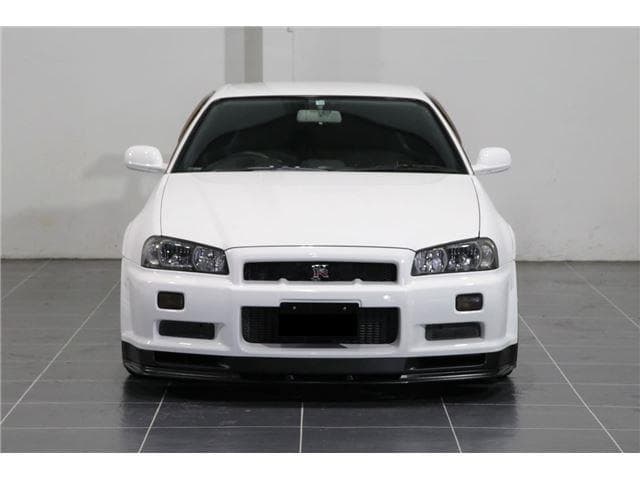 2000 Nissan Skyline JDM car for sale — photo 2 of 25