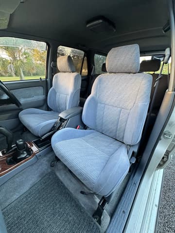 1996 Toyota Hilux Surf JDM car for sale — photo 11 of 18