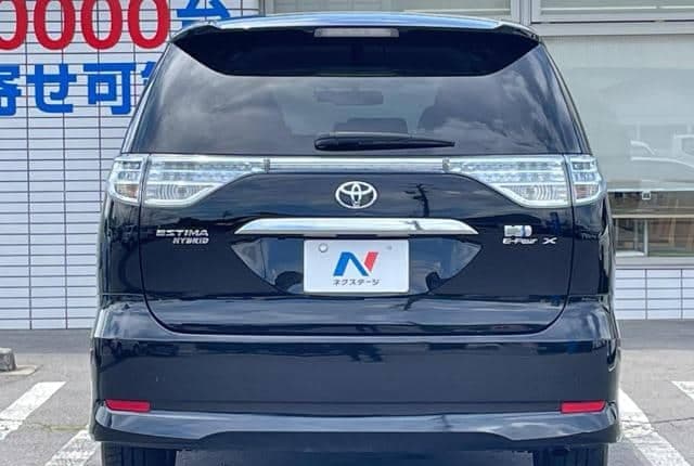2009 Toyota Estima JDM car for sale — photo 7 of 25