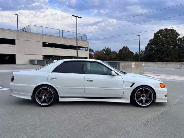 1998 Toyota Chaser JDM car for sale — photo 21 of 27