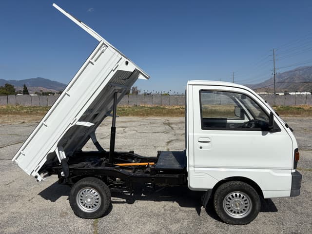 1991 Mitsubishi Minicab JDM car for sale — photo 8 of 10