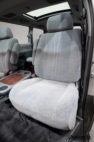 1996 Toyota Granvia JDM car for sale — photo 14 of 25