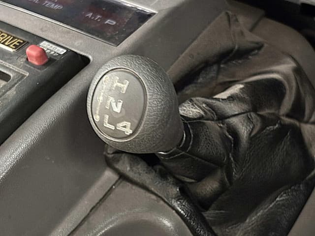 1991 Toyota Land Cruiser Prado JDM car for sale — photo 20 of 25