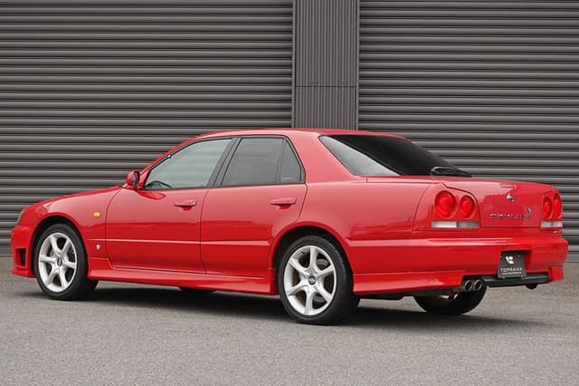 1998 Nissan Skyline JDM car for sale — photo 6 of 25
