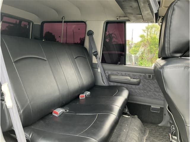 1999 Toyota Land Cruiser JDM car for sale — photo 14 of 25