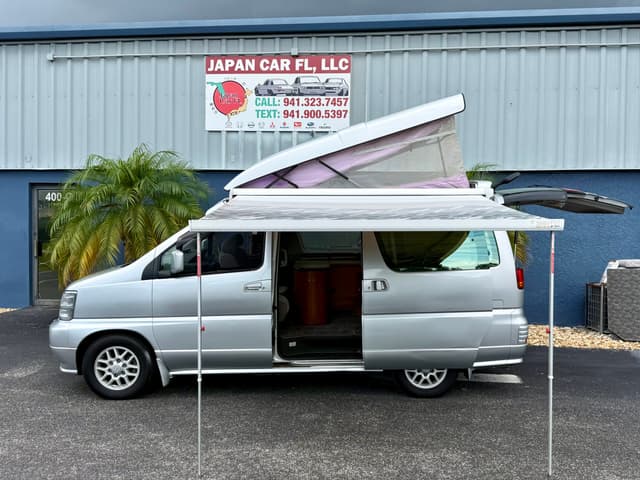 1999 Nissan Elgrand JDM car for sale — photo 9 of 25