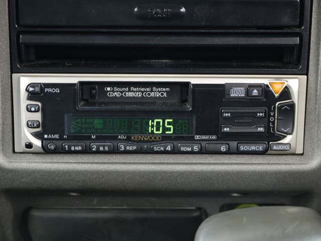 1999 Daihatsu Terios JDM car for sale — photo 13 of 25
