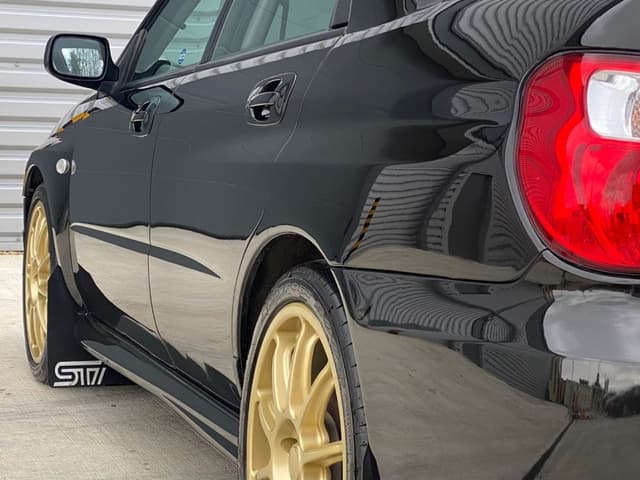 2004 Subaru Legacy JDM car for sale — photo 18 of 24