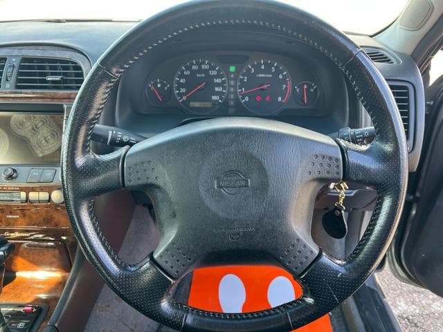 1997 Nissan Gloria JDM car for sale — photo 16 of 25