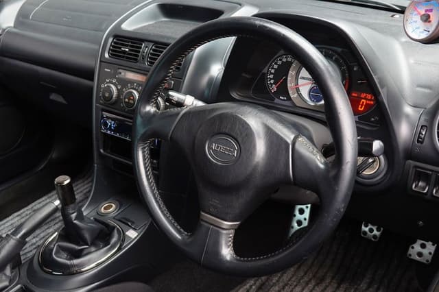 2002 Toyota Altezza JDM car for sale — photo 23 of 25