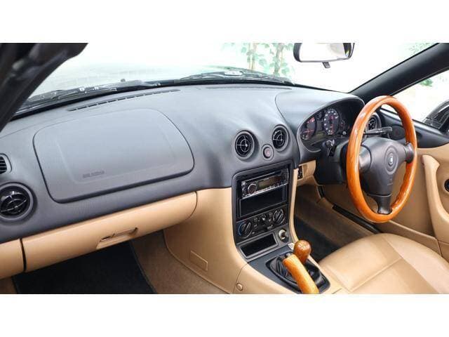 1998 Mazda Roadster (Eunos Roadster / MX-5) JDM car for sale — photo 8 of 16