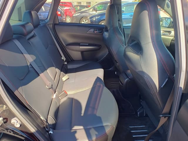 2011 Subaru Impreza JDM car for sale — photo 6 of 8