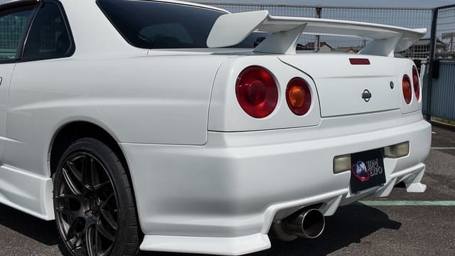 1999 Nissan Skyline JDM car for sale — photo 19 of 25