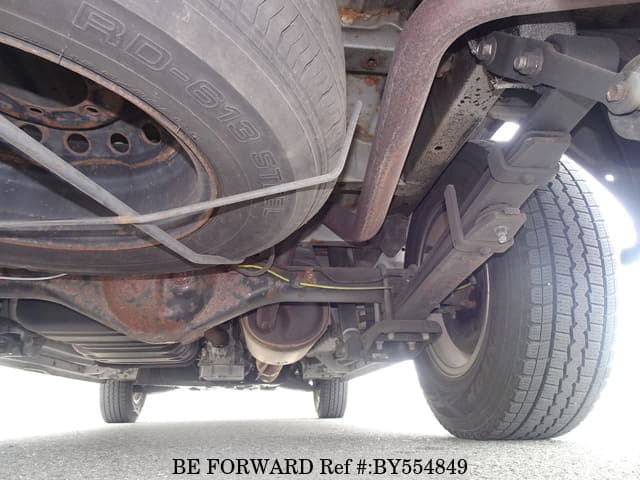 2010 Toyota HiAce JDM car for sale — photo 16 of 25