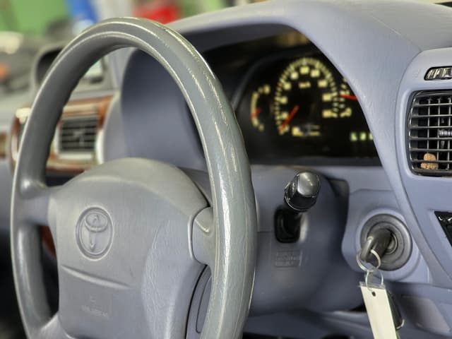 2000 Toyota Land Cruiser Prado JDM car for sale — photo 7 of 25
