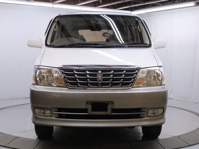 1999 Toyota Grand Hiace JDM car for sale — photo 3 of 25