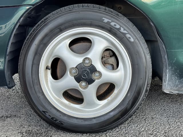1999 Mazda Roadster (Eunos Roadster / MX-5) JDM car for sale — photo 22 of 25