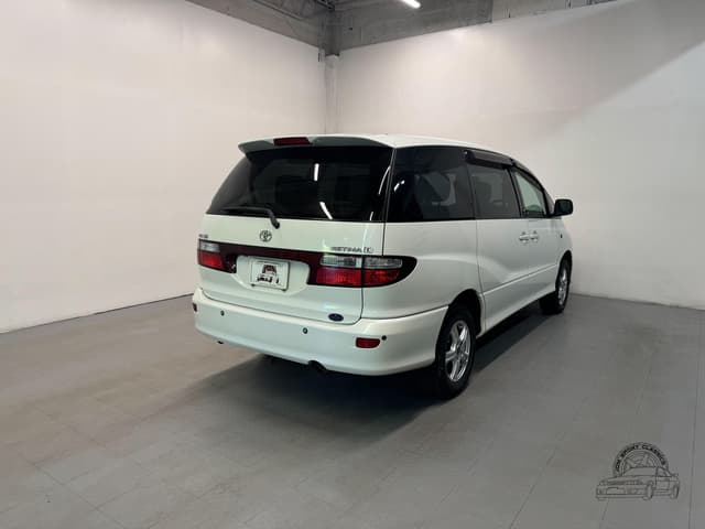 2001 Toyota Estima JDM car for sale — photo 15 of 25
