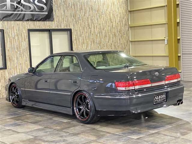 1999 Toyota Mark II JDM car for sale — photo 11 of 25