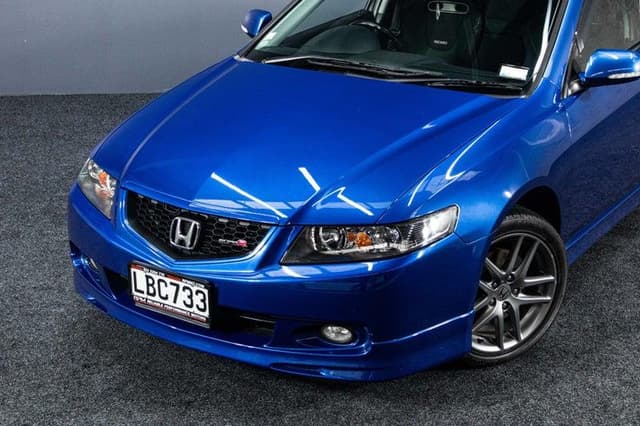 2005 Honda Accord JDM car for sale — photo 4 of 10