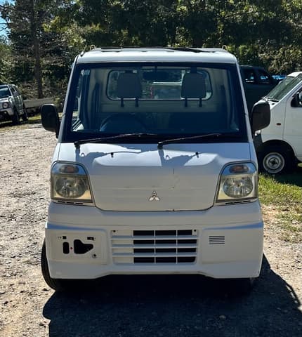 2009 Mitsubishi Minicab JDM car for sale — photo 2 of 17