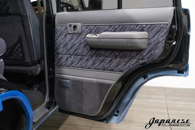 1993 Toyota Land Cruiser JDM car for sale — photo 22 of 25