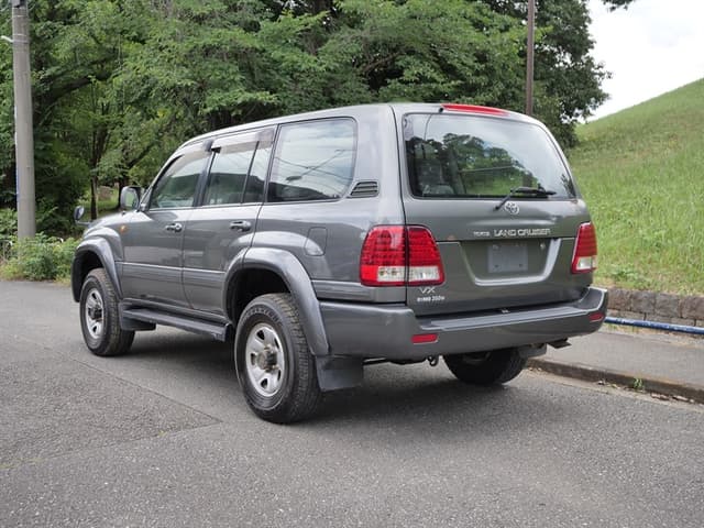 1998 Toyota Land Cruiser JDM car for sale — photo 7 of 25