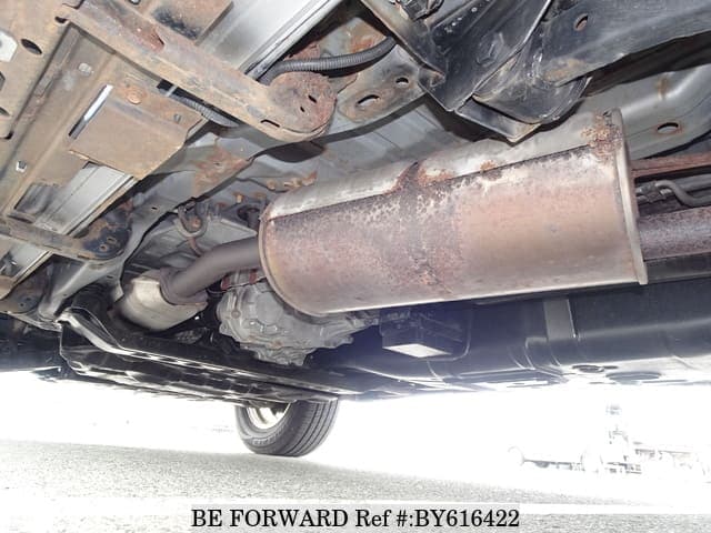 2005 Mitsubishi Pajero JDM car for sale — photo 18 of 25