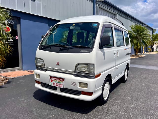 1996 Mitsubishi Bravo Minivan JDM car for sale — photo 11 of 22