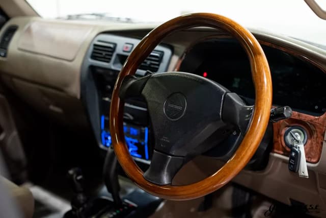 1999 Toyota Hilux JDM car for sale — photo 12 of 24