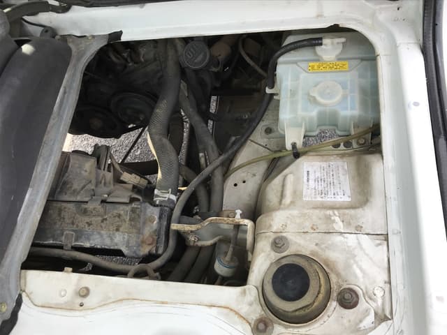 1996 Daihatsu Hijet JDM car for sale — photo 9 of 11