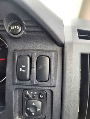 2007 Mitsubishi Delica JDM car for sale — photo 10 of 12