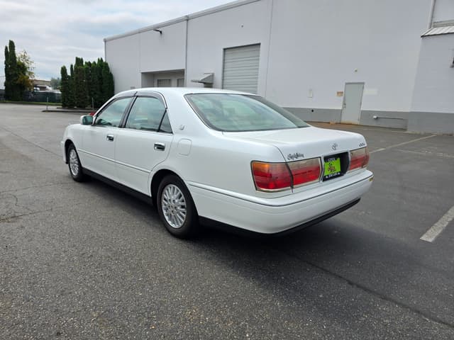 2000 Toyota Crown JDM car for sale — photo 4 of 12