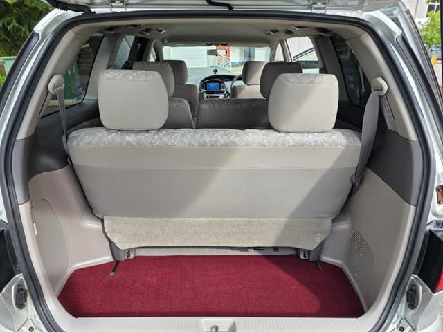 2000 Toyota Estima JDM car for sale — photo 13 of 14