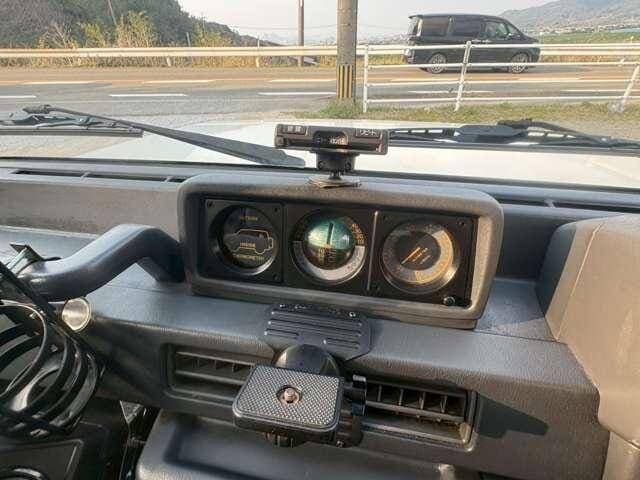 1987 Mitsubishi Pajero JDM car for sale — photo 13 of 20