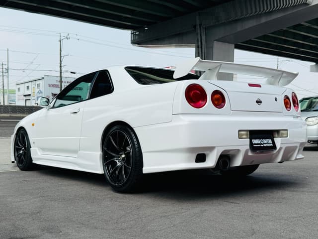 1999 Nissan Skyline JDM car for sale — photo 16 of 25