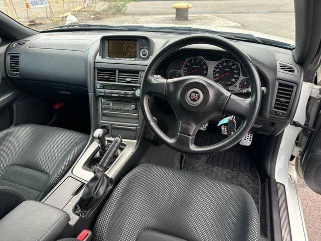 2001 Nissan Skyline JDM car for sale — photo 2 of 16