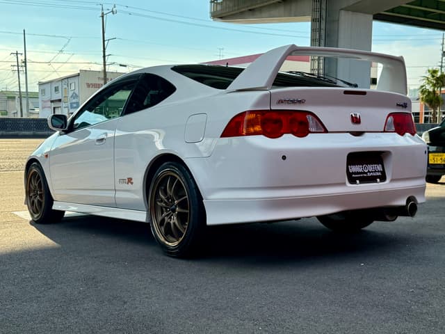 Honda Integra JDM car for sale — photo 18 of 25