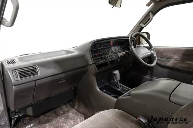 1994 Toyota HiAce JDM car for sale — photo 9 of 25