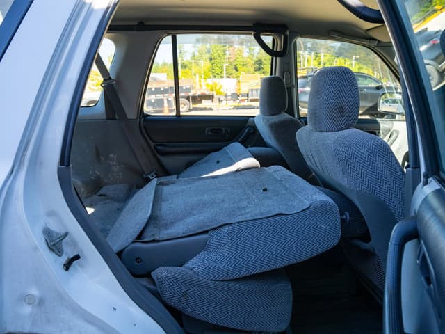 1997 Honda CR-V JDM car for sale — photo 13 of 15