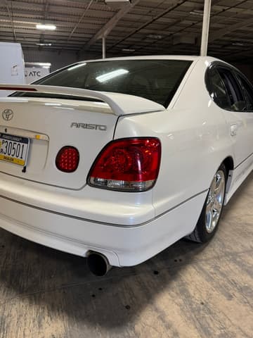2001 Toyota Aristo JDM car for sale — photo 20 of 25
