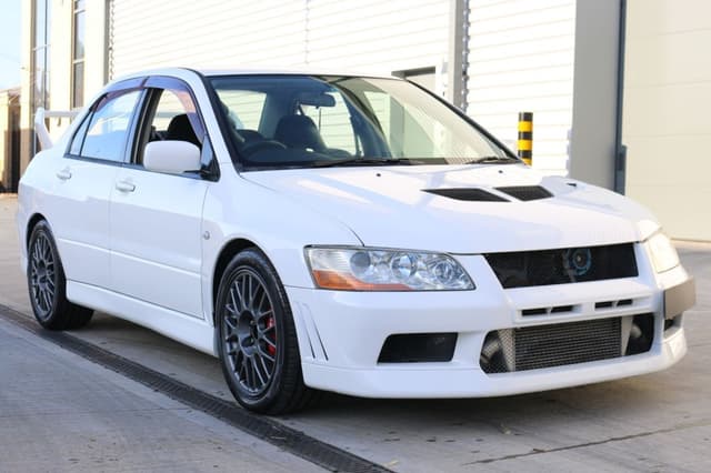 1999 Mitsubishi Lancer Evolution JDM car for sale — photo 9 of 25