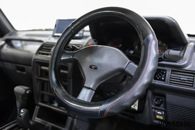 1993 Mitsubishi Pajero JDM car for sale — photo 12 of 25